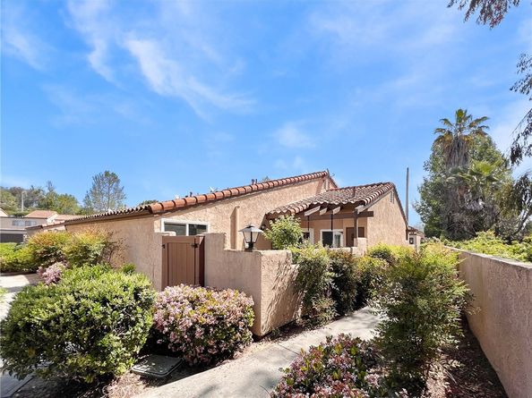 3729 Florida, West Covina CA 91792