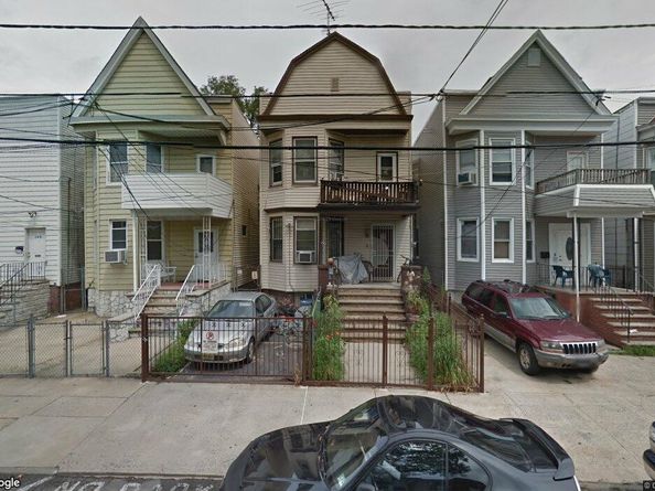 142 Stevens Ave, Jersey City NJ 07305