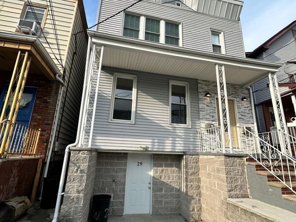 29 West 26th St, Bayonne NJ 07002