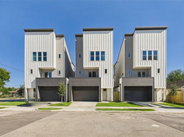 5318 Terry Street, Houston TX 77009