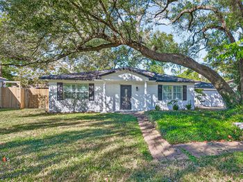 9102 N Allegro Street