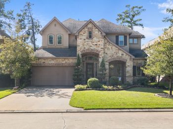 11 Canoe Bend Drive