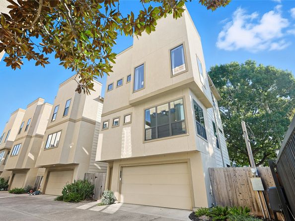 1105 W 21st Street A, Houston TX 77008