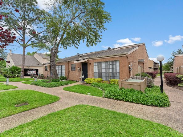 2419 Briarwest Boulevard, Houston TX 77077