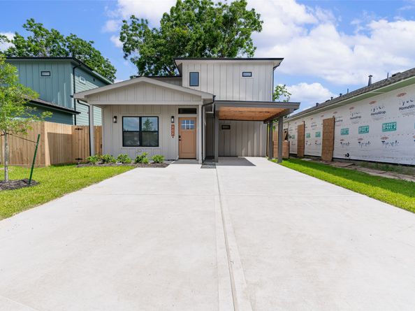 207 Dipping Stream Street, Houston TX 77076