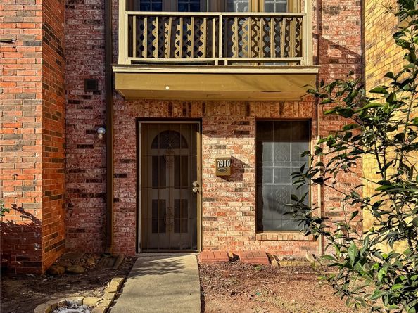 7910 Grove Ridge Drive, Houston TX 77061