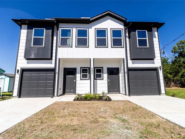 9821 Richcroft Street, Houston TX 77029