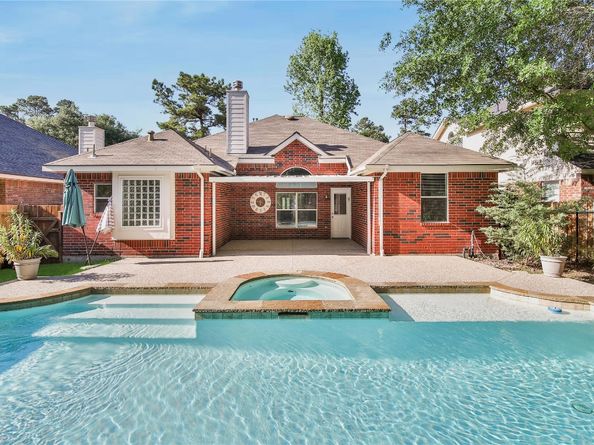 11 Griffin Hill Court, Spring TX 77382