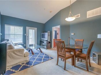 1330 Old Spanish Trail