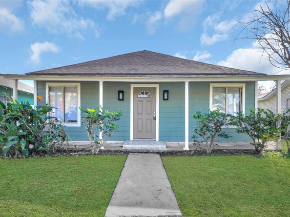 106 Hanover Street, Houston TX 77012