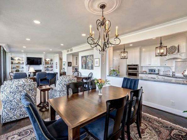 1111 Bering Drive 603, Houston TX 77057