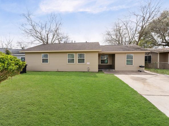 5646 Belmark Street, Houston TX 77033