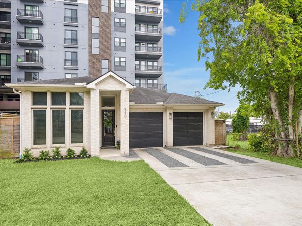 940 W 21st Street, Houston TX 77008