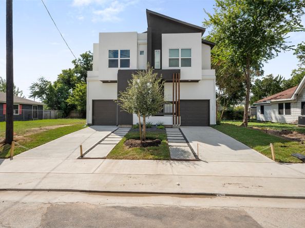 1220 E 33rd Street, Houston TX 77022