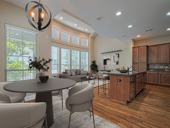 2910 Leeland Street, Houston TX 77003