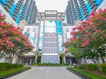 5925 Almeda Road