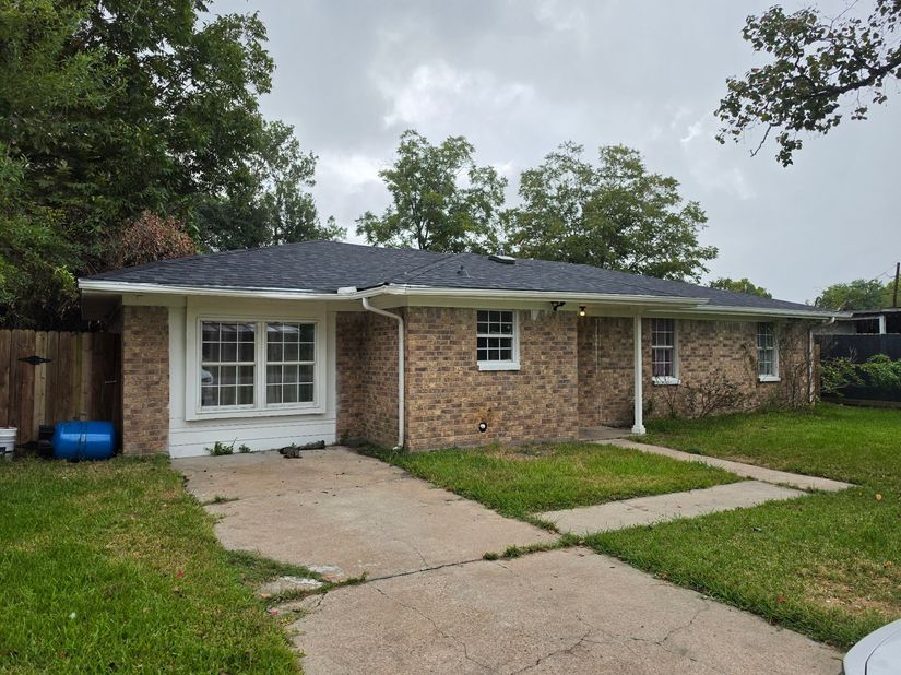 13018 Breezeway Street, Houston TX 77037