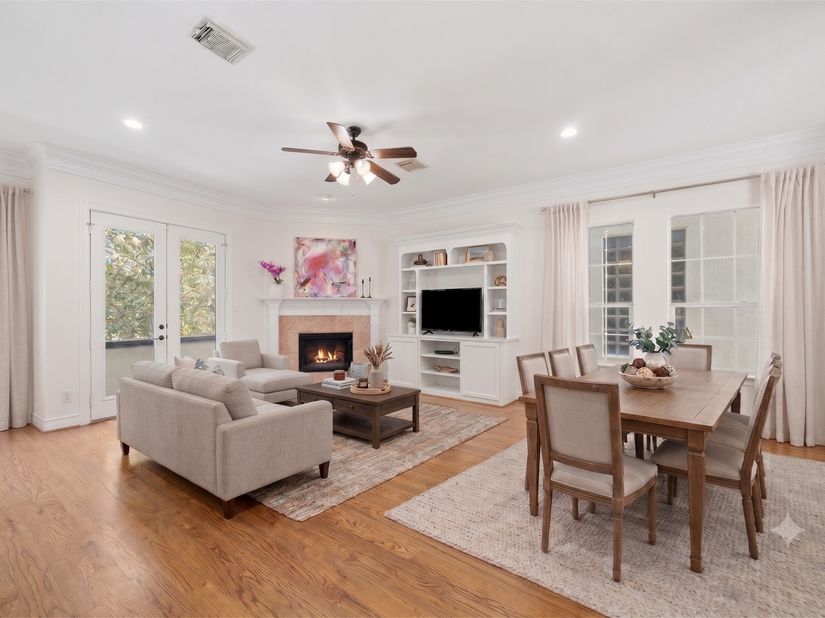 1525 Rosewood Street, Houston TX 77004