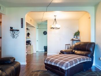 5625 Antoine Drive