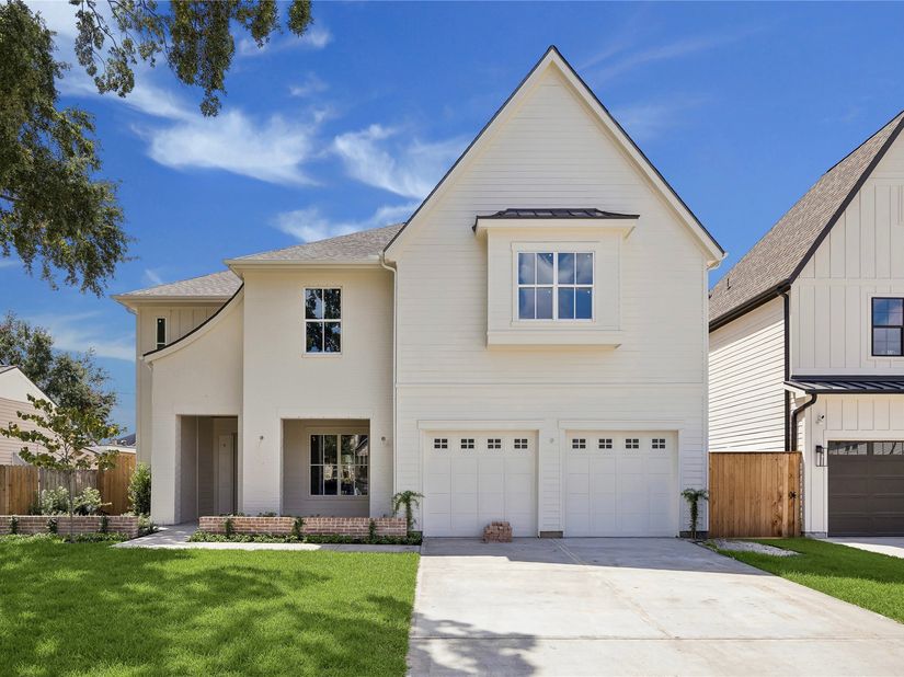 1335 Gardenia Drive, Houston TX 77018