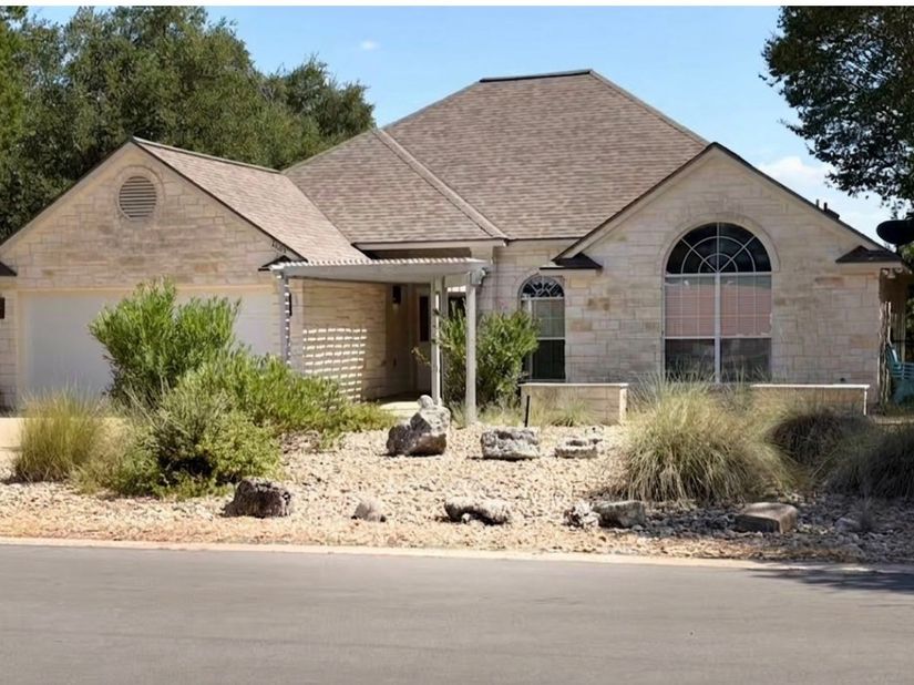18605 Venture Drive, Point Venture TX 78645