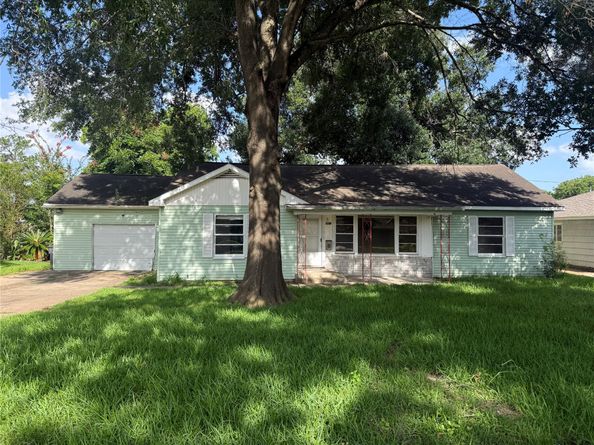 5501 Milart Street, Houston TX 77021