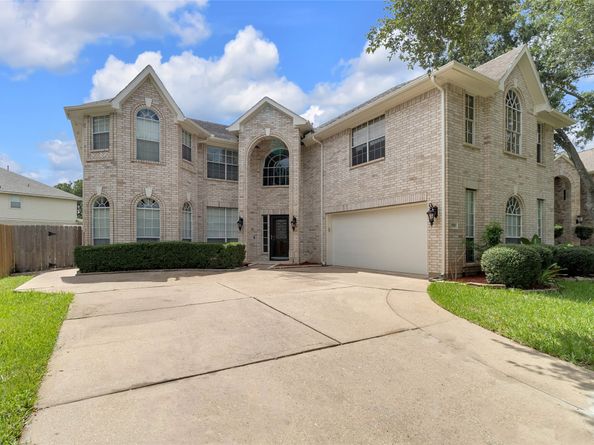10910 Coldwater Bridge CT, Sugar Land TX 77498