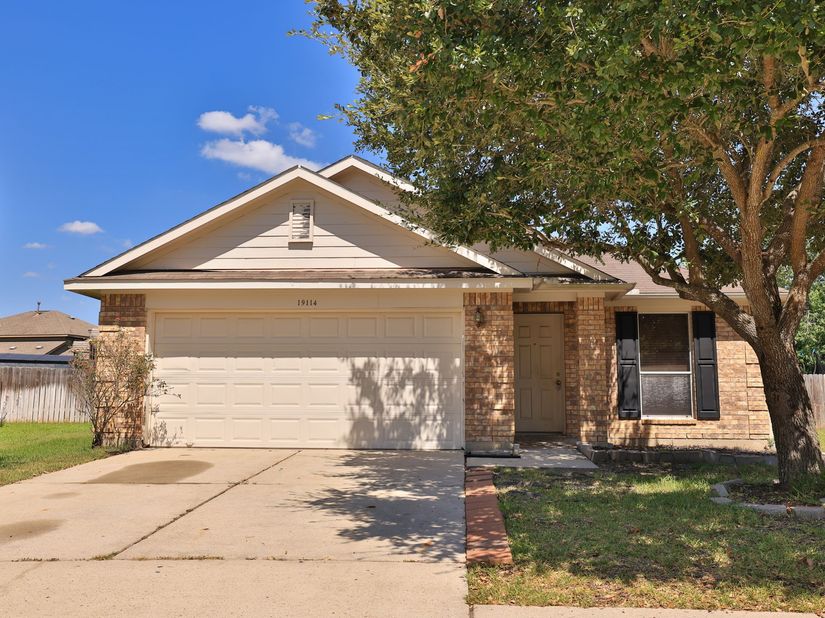 19114 Hemington Circle, Tomball TX 77375