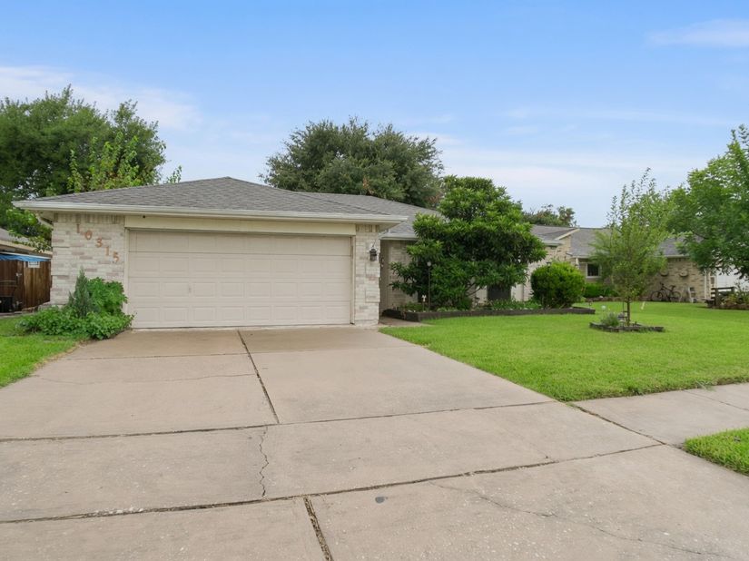 10315 Hollow Canyon Court, Sugar Land TX 77498