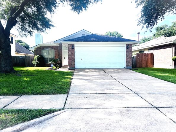 15330 Riverside Grove Drive, Houston TX 77083