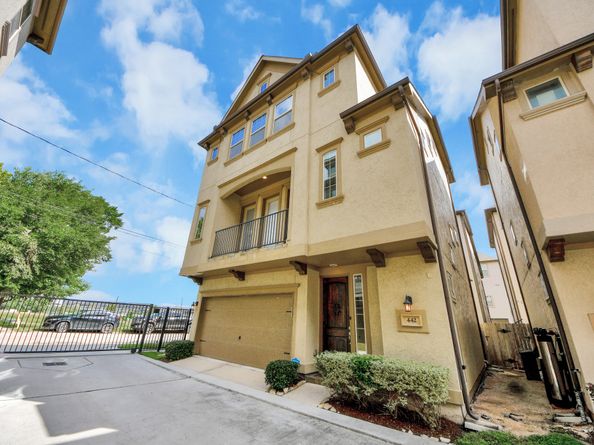 442 N Live Oak Street, Houston TX 77003