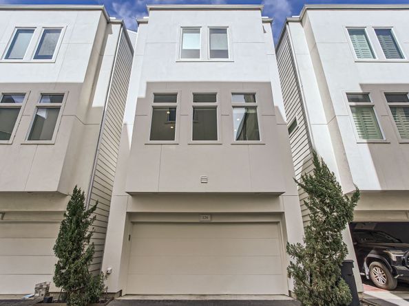 126 Pierce Street, Houston TX 77002
