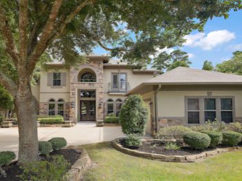 1303 Blantyre Way