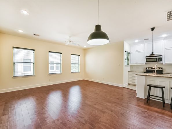 242 Lenox Street, Houston TX 77011