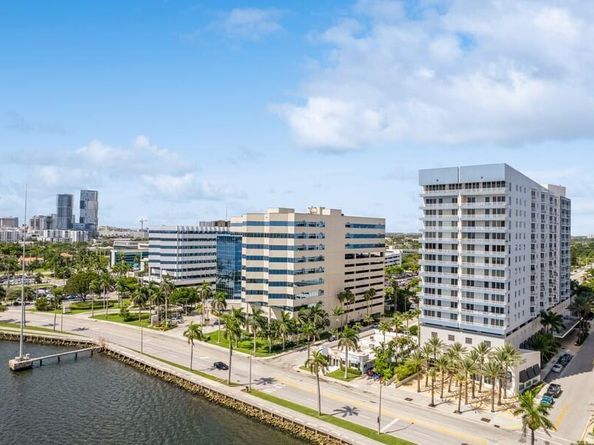 1551 N Flagler Drive 1205, West Palm Beach FL 33401