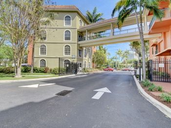 1610 Presidential Way