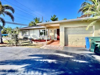2031 NW 32nd Street