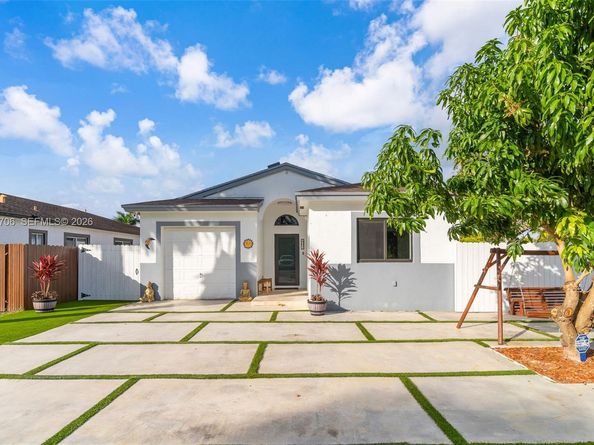 407 NW 9th Court, Homestead FL 33030