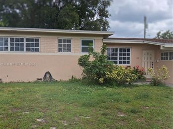 1100 NE 160th Terrace