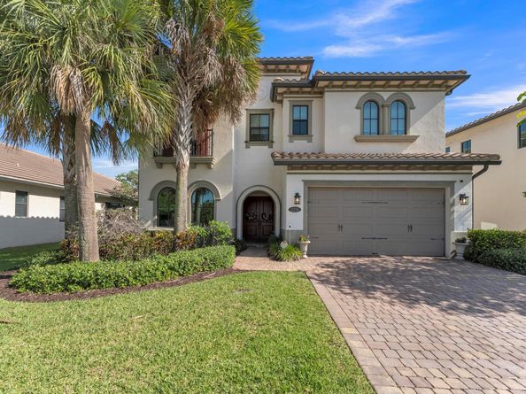 11330 SW 12th St, Pembroke Pines FL 33025