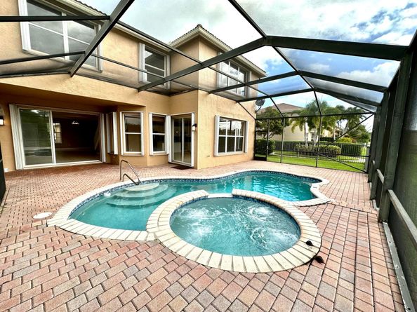 5024 Nautica Lake Circle, Greenacres FL 33463