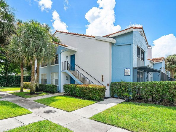 Undisclosed Address #RX-11129559, Boca Raton FL 33496