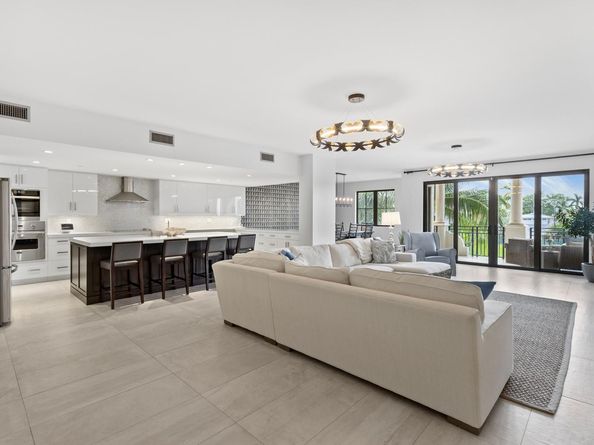 1532 SE 12th St 302, Fort Lauderdale FL 33316