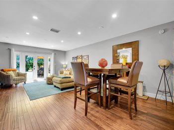 3084 S Oakland Forest Dr