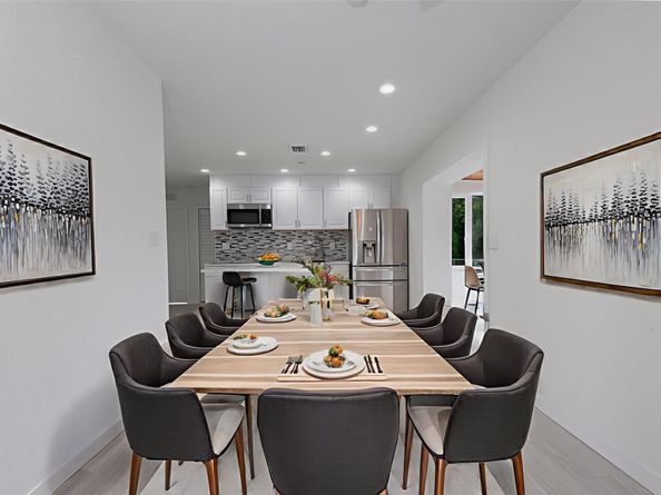 713 SW 4th Ct, Hallandale Beach FL 33009