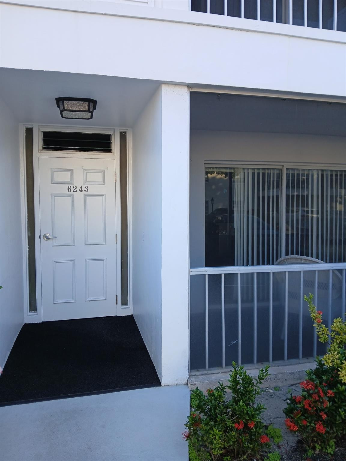 Switzerland - 2 ￼ハウス 6243 Bay Club Drive 2, Fort Lauderdale, FL 33308 - For Sale