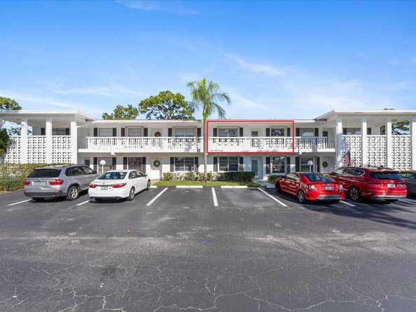 5321 Poppy Place 203, Delray Beach FL 33484