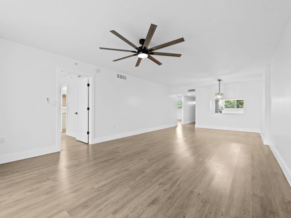 4734 Lucerne Lakes Blvd 303, Lake Worth FL 33467