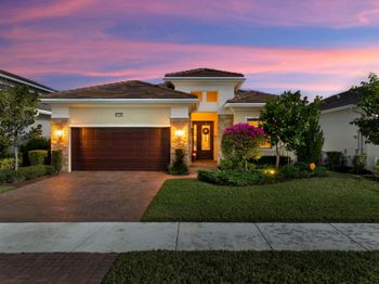 5570 Anna Maria Lane