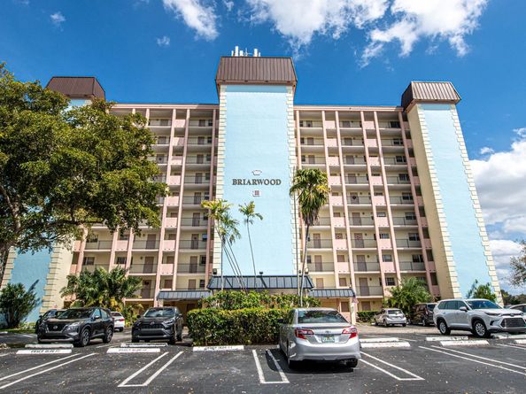 3575 Broken Woods Dr 303, Coral Springs FL 33065